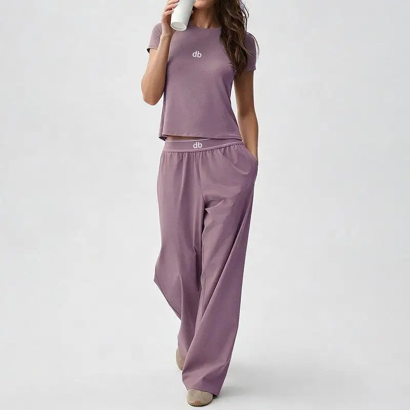 Ensemble manches courtes + pantalon droit