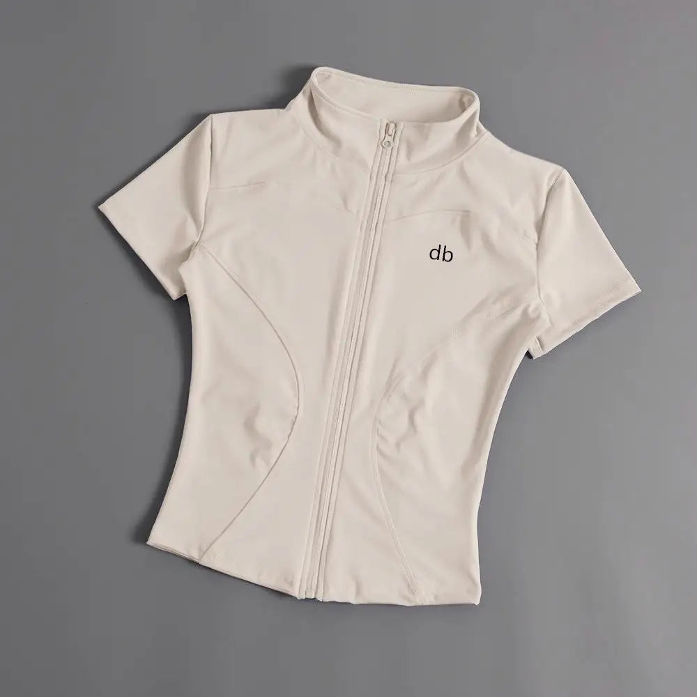 T-shirt zippé manches courtes