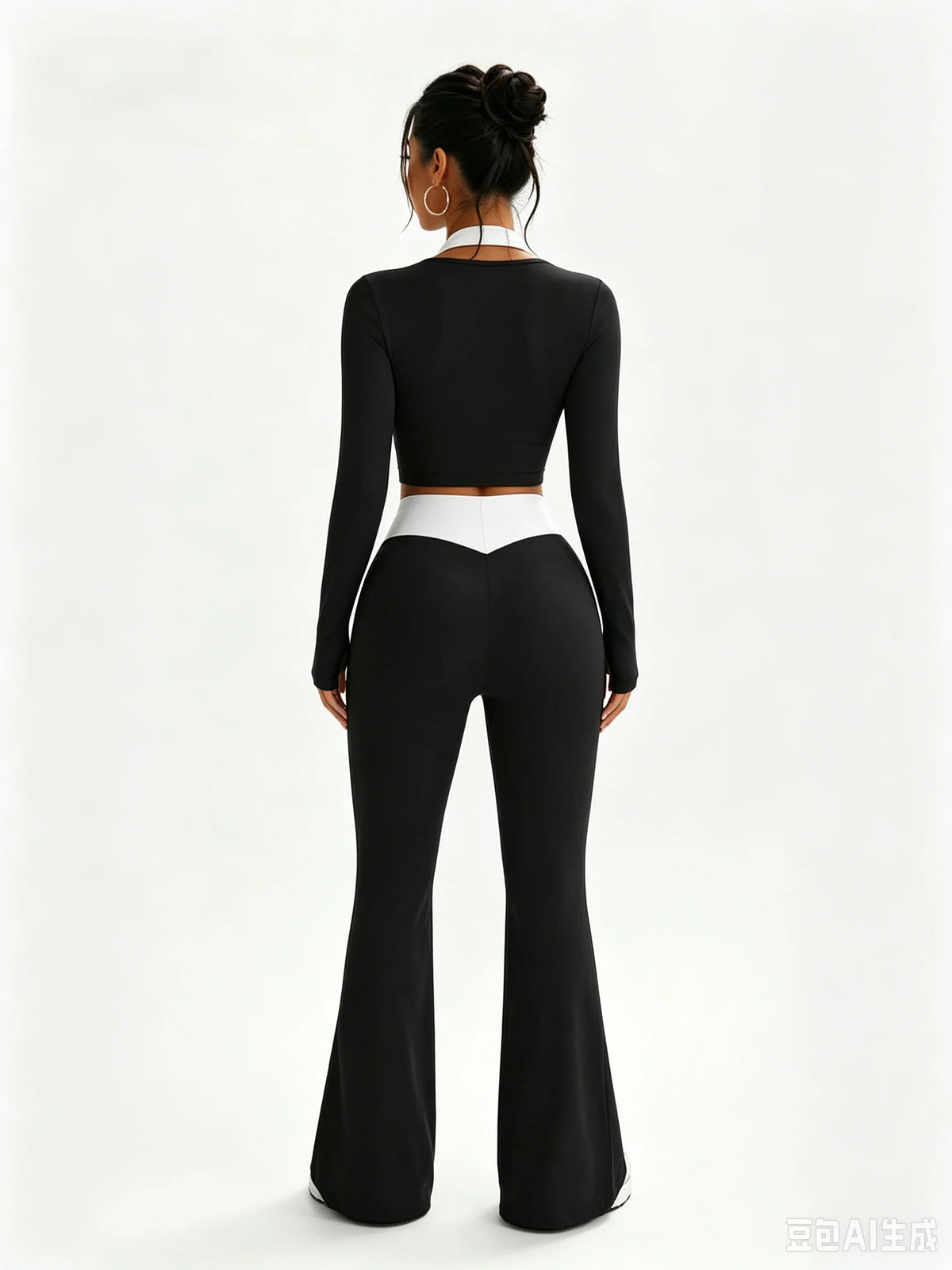 Ensemble manches longues col contrasté + pantalon évasé